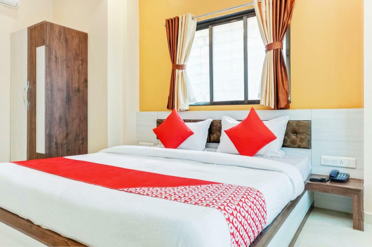 Oyo 29634 Hotel Navalai Pride Ratnāgiri Esterno foto